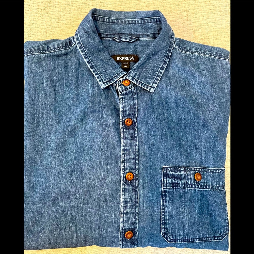 Men’s Large Denim shirt